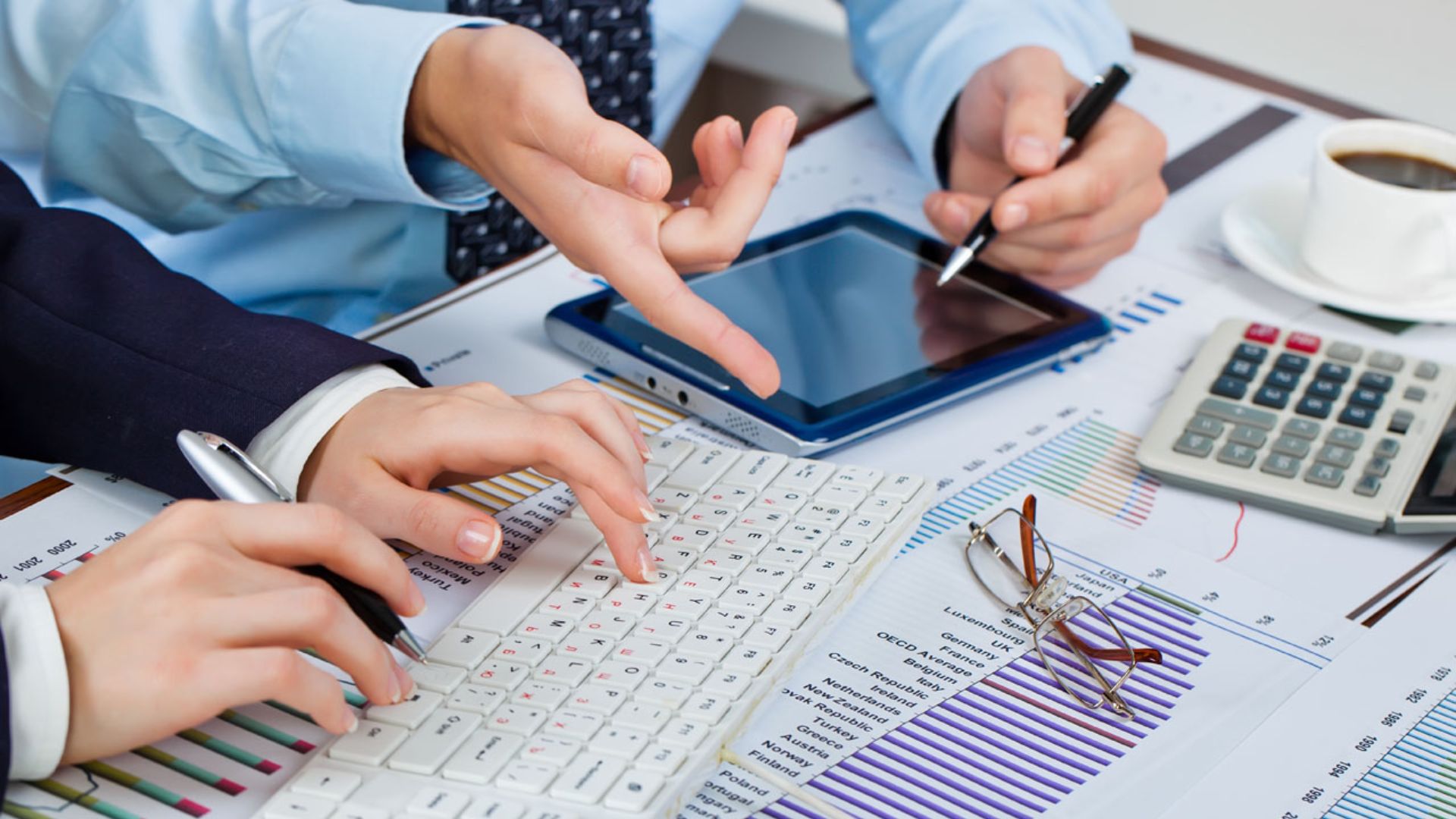 What Are the Key Benefits of Outsourcing Accounting and Auditing Services