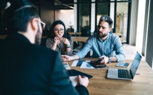 Starting a New Business? How Business Setup Consultants Simplify the Process
